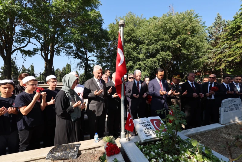 Bolat: 15 Temmuz destanının 10. yılında şehitlerimizi yad ettik — görsel 3