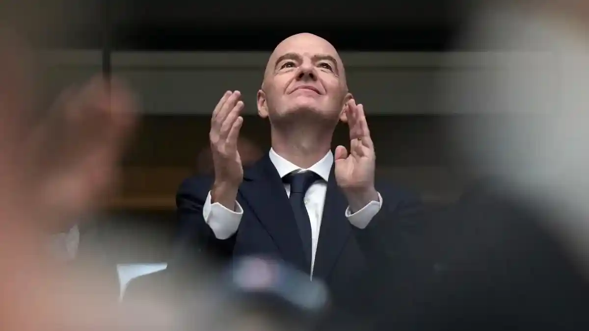 Dünya futbolunda koltuk savaşı: UEFA, Infantino'yu koltuğundan etmek istiyor