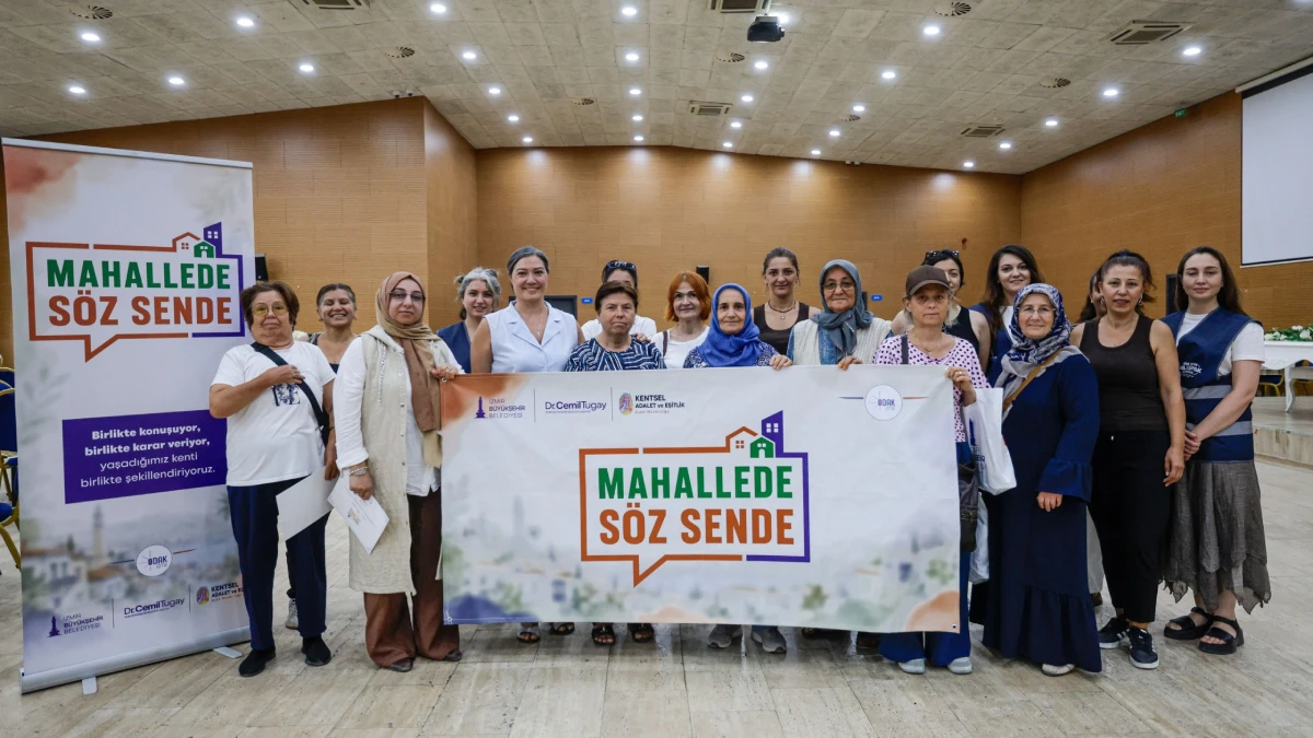 İzmir'de Mahallede Söz Sende buluşmaları sürüyor