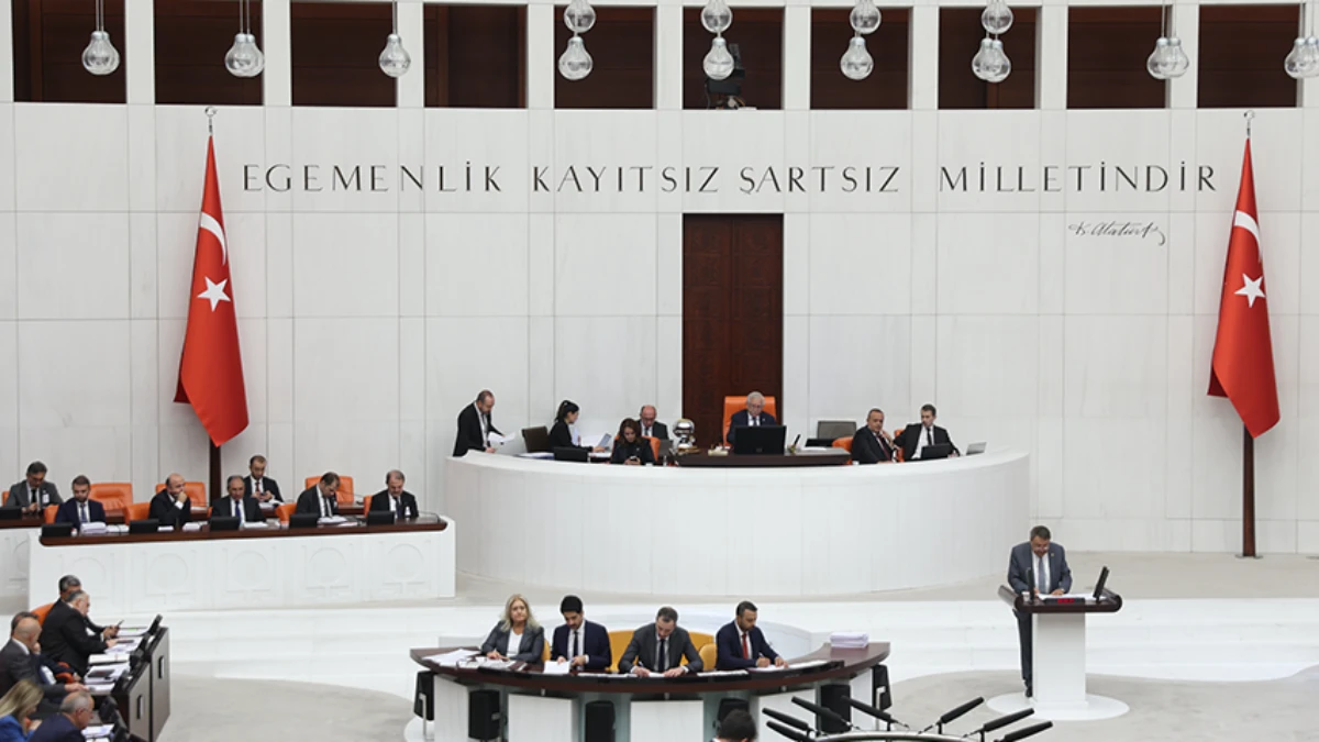 TBMM'de dev torba kanun kabul edildi: En düşük emekli aylığı 23 bin 552 lira oldu