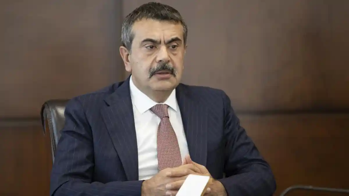Milli Eğitim Bakanı Tekin: Öğretmen eğitiminde dijital dönemi başlattık
