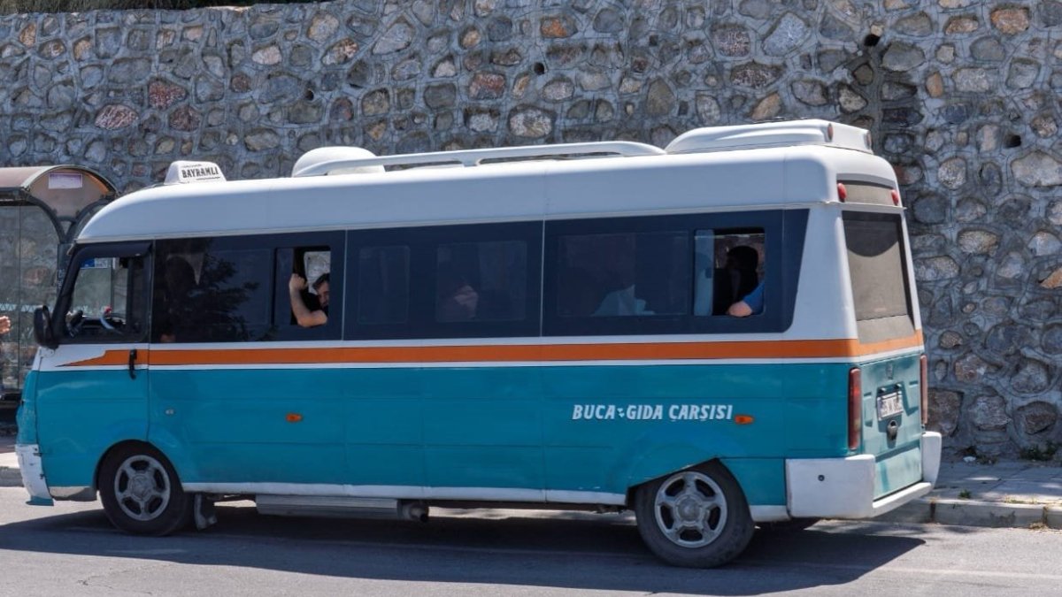 İzmir'de minibüs hatları tek tıkla sorgulanabilecek