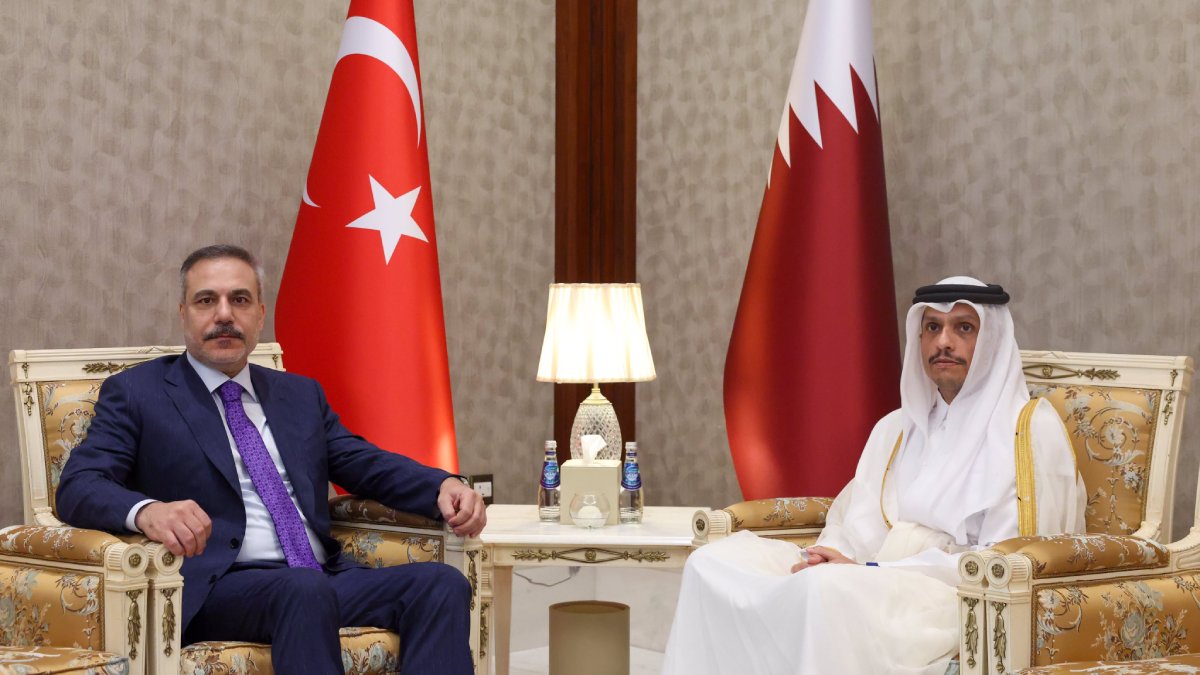 Hakan Fidan Doha'da: Katarlı mevkidaşı ile bölgesel gelişmeleri görüştü