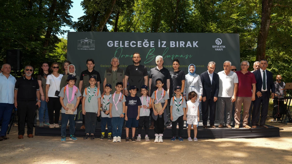 İstanbul Sıfır Atık için yürüdü: Vali Gül, Belgrad Ormanı’nda farkındalık etkinliğine katıldı