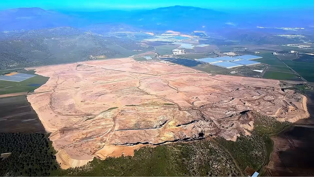 Dikili'de yıllık 80 bin ton üretim yapacak jeotermal sera projesi