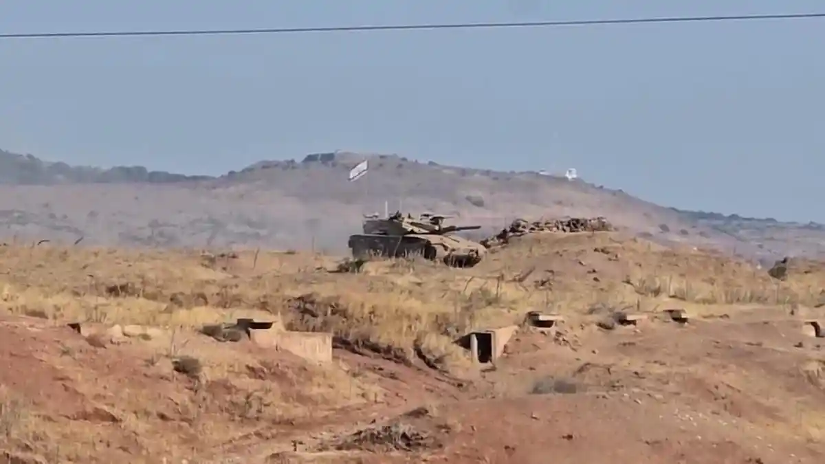 İsrail ordusundan Güney Suriye'ye yeni sızma: Tanklar Kuneytra'da devriyede