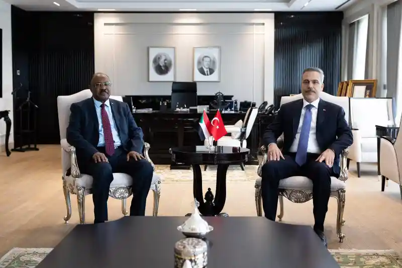 Dışişleri Bakanı Hakan Fidan, Sudan Dışişleri ve Uluslararası İşbirliği Bakanı Mohieddin Salem'i başkent Ankara'da ağırladı