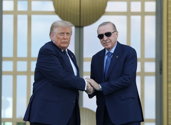 Cumhurbaşkanı Recep Tayyip Erdoğan, ABD Başkanı Donald Trump'ı resmî törenle karşıladı.