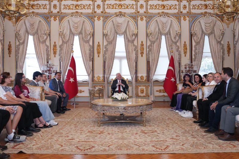 Dereceye giren öğrenciler Valilikte buluştu.