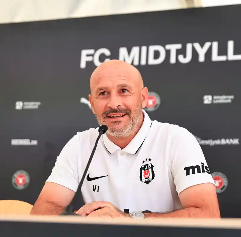 Beşiktaş Teknik Direktörü Vincenzo Italiano