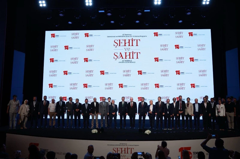 15 Temmuz Derneği tarafından “Şehit ve Şahit” programı katılımcıları.