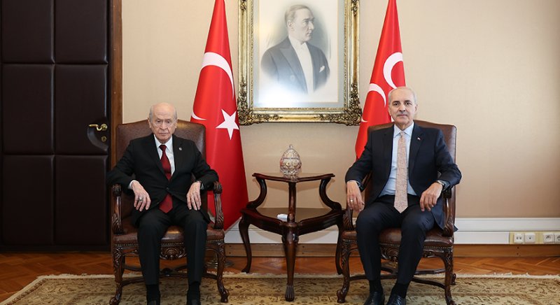 MHP genel başkanı Devlet Bahçeli'nin TBMM'deki makam odasında gerçekleşen kabul
