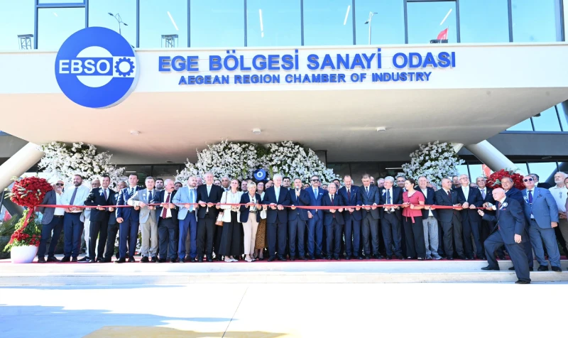 İzmir'de Ege Bölgesi Sanayi Odası (EBSO)'nın yeni hizmet binasının açılışı